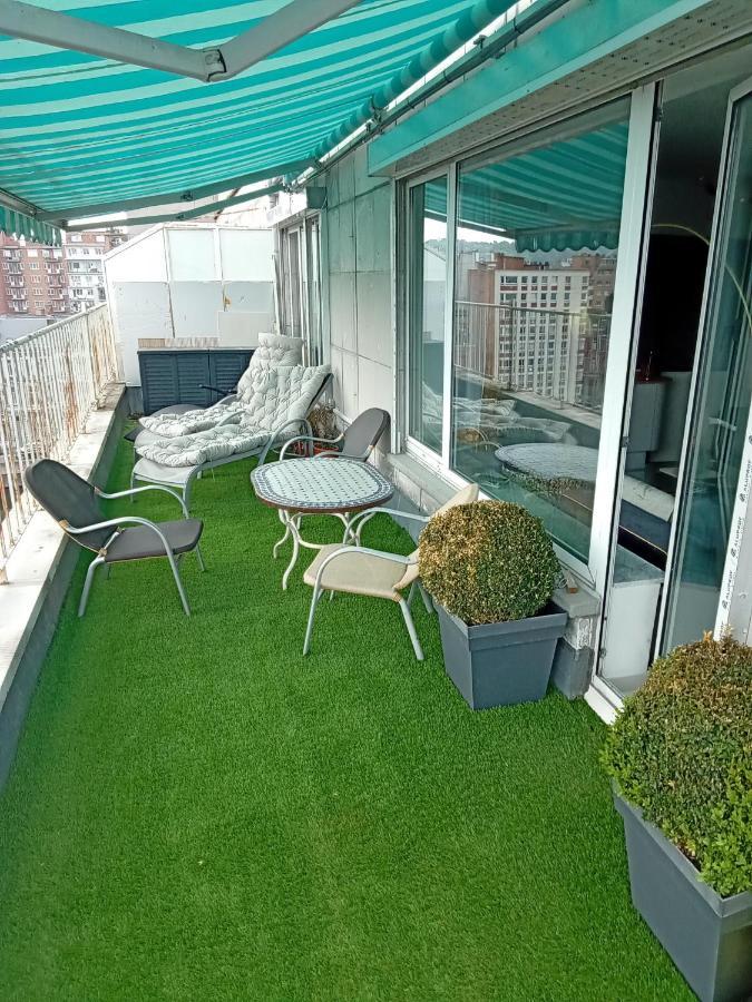 Liege Centre Mediacite Appartement Possible Parking Terrasse Immense 8Eme Pour 2 Personnes Экстерьер фото