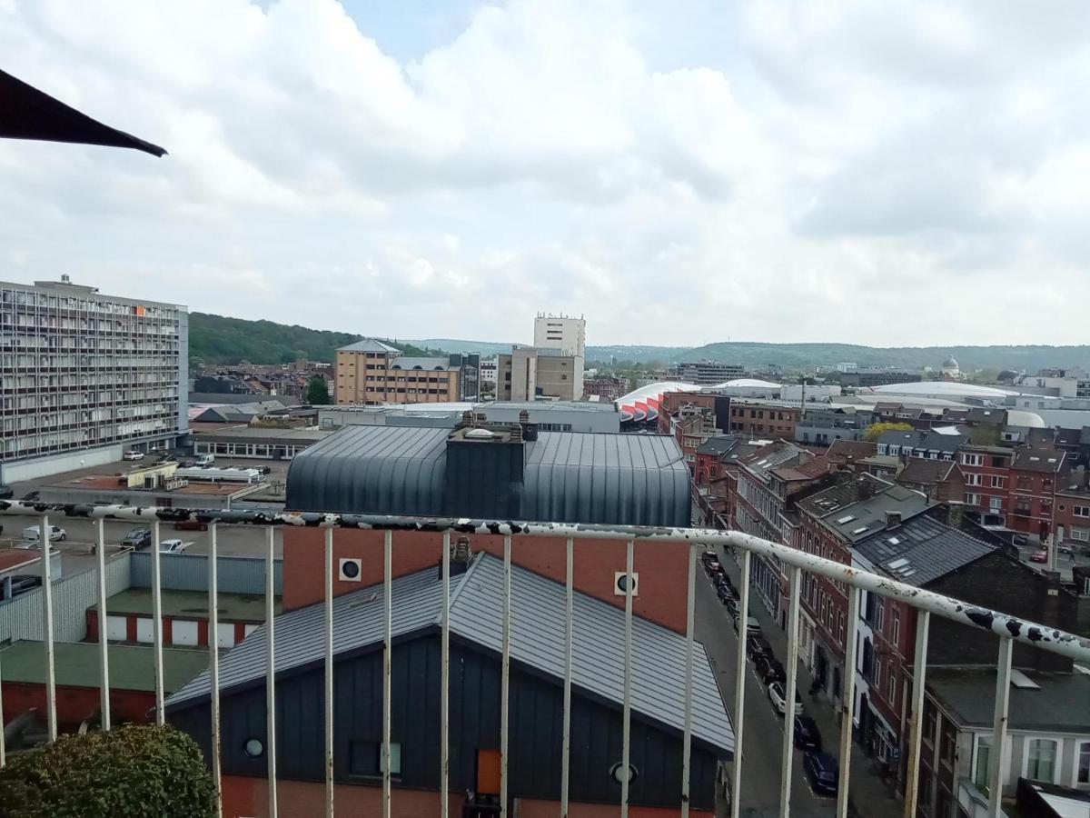 Liege Centre Mediacite Appartement Possible Parking Terrasse Immense 8Eme Pour 2 Personnes Экстерьер фото